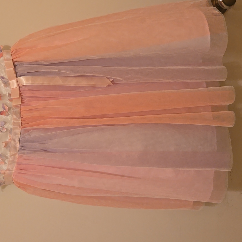 Jona Michelle Girls Elegant Pink & White Party Dress. - Picture 4 of 12